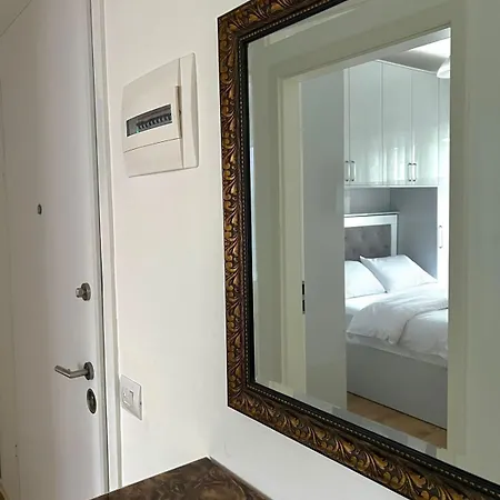 Apartment Shehu 1 Tirana